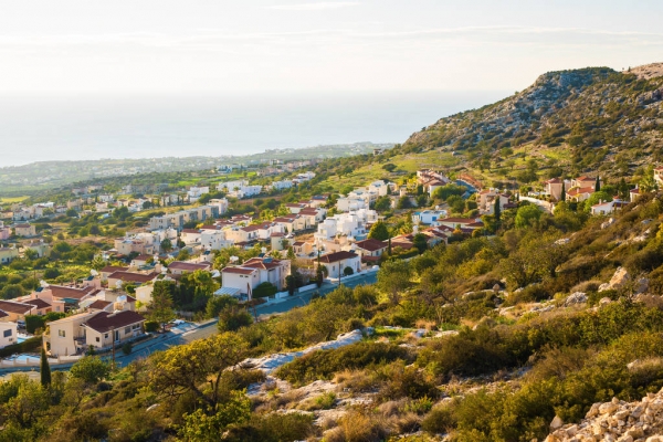 Why do foreigners choose permanent residence in Cyprus?